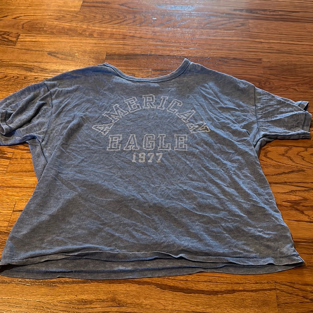 amercian eagle cropped tee